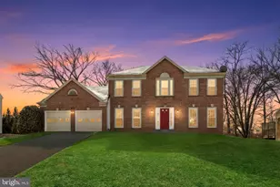 12011 Meadowville Ct, Herndon, VA 20170 - Photo 33