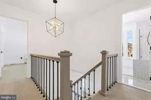 12011 Meadowville Ct, Herndon, VA 20170 - Photo 17