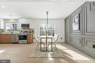 12011 Meadowville Ct, Herndon, VA 20170 - Photo 13