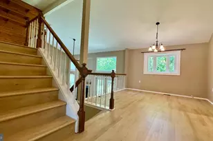 10935 Adare Dr, Fairfax, VA 22032 - Photo 5