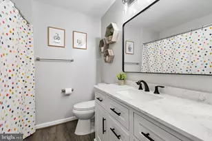 7452 Gadsby Square, Alexandria, VA 22315 - Photo 19