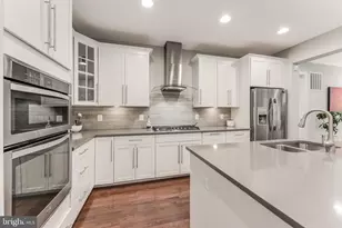 105 Heglar Oaks Ct, Herndon, VA 20170 - Photo 19