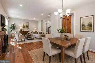 9929 Hemlock Woods Ln, Burke, VA 22015 - Photo 13