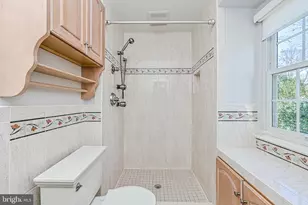 9929 Hemlock Woods Ln, Burke, VA 22015 - Photo 39