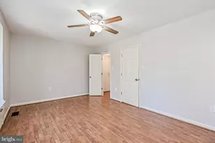 9929 Hemlock Woods Ln, Burke, VA 22015 - Photo 37
