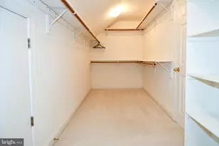 13619 Weinstein Ct, Centreville, VA 20120 - Photo 45