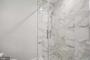 1309 Northgate Square, Reston, VA 20190 - Photo 17