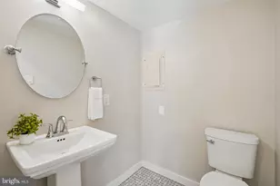 1309 Northgate Square, Reston, VA 20190 - Photo 5