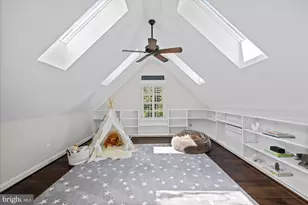 2120 Elliott Ave, McLean, VA 22101 - Photo 35