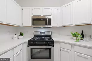 13058 Autumn Woods Way, Fairfax, VA 22033 - Photo 15