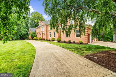 11102 Prince Edward Court, Oakton, VA 22124 - Photo 3
