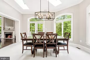 11102 Prince Edward Ct, Oakton, VA 22124 - Photo 21