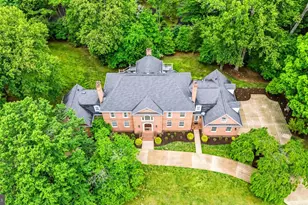 11102 Prince Edward Ct, Oakton, VA 22124 - Photo 5
