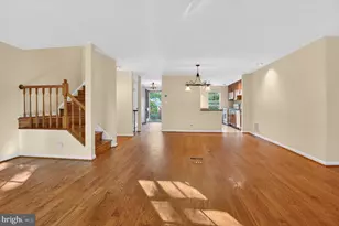 8923 Park Forest Dr, Springfield, VA 22152 - Photo 35