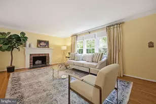 7118 Devonshire Rd, Alexandria, VA 22307 - Photo 9