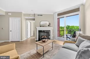 4490 Market Commons Dr, Fairfax, VA 22033 - Photo 3