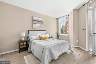 4490 Market Commons Dr, Fairfax, VA 22033 - Photo 17