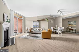 4490 Market Commons Dr, Fairfax, VA 22033 - Photo 5