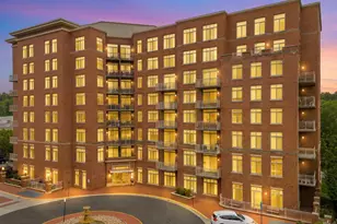 4490 Market Commons Dr, Fairfax, VA 22033 - Photo 41