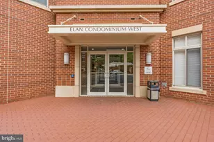 4490 Market Commons Dr, Fairfax, VA 22033 - Photo 27