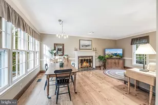 11686 Stockbridge Ln, Reston, VA 20194 - Photo 19