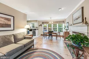 11686 Stockbridge Ln, Reston, VA 20194 - Photo 25