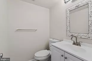 2173 Glencourse Ln, Reston, VA 20191 - Photo 15