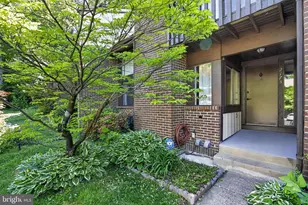 2173 Glencourse Ln, Reston, VA 20191 - Photo 3