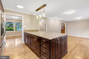 4510 Rhett Ln, Fairfax, VA 22030 - Photo 11