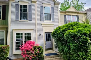 12109 Wedgeway Pl, Fairfax, VA 22033 - Photo 1