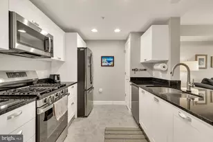 2451 Midtown Ave, Alexandria, VA 22303 - Photo 5