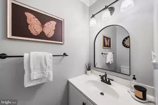 3720 Mt Airey Ln, Annandale, VA 22003 - Photo 11