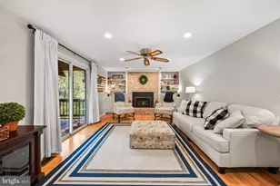 10906 Carters Oak Way, Burke, VA 22015 - Photo 15