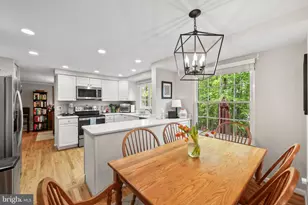 10906 Carters Oak Way, Burke, VA 22015 - Photo 13