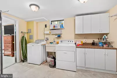 10906 Carters Oak Way, Burke, VA 22015 - Photo 31