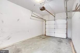 8933 Milford Haven Ct, Lorton, VA 22079 - Photo 25