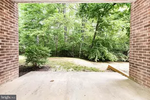1523 Northgate Square, Reston, VA 20190 - Photo 19