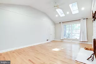 8500 Brook Rd, McLean, VA 22102 - Photo 17