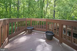 9053 Armendown Dr, Springfield, VA 22152 - Photo 25