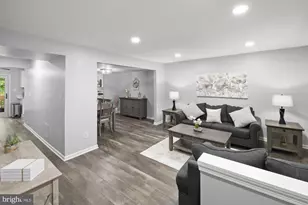 9053 Armendown Dr, Springfield, VA 22152 - Photo 9