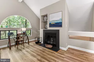 10714 Midsummer Dr, Reston, VA 20191 - Photo 41