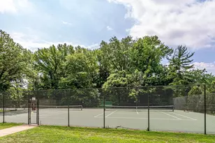 6621 Wakefield Dr, Alexandria, VA 22307 - Photo 23