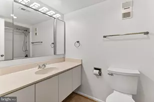 5903 Mt Eagle Dr, Alexandria, VA 22303 - Photo 45