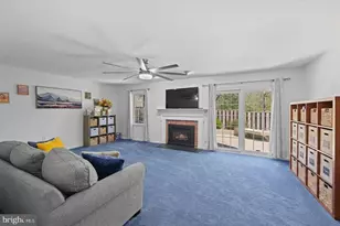 7730 Shootingstar Dr, Springfield, VA 22152 - Photo 27