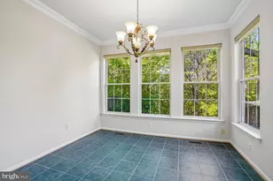 4666 Flatlick Branch Dr, Chantilly, VA 20151 - Photo 9