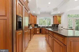1401 Hidden Hill, Vienna, VA 22182 - Photo 21