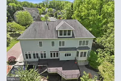 1401 Hidden Hill, Vienna, VA 22182 - Photo 5