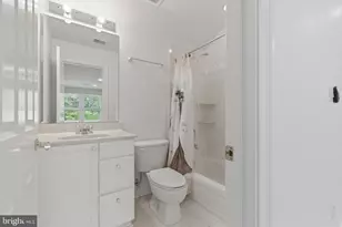 1401 Hidden Hill, Vienna, VA 22182 - Photo 65