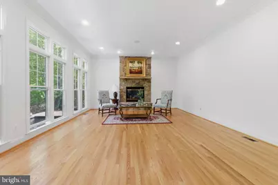 1401 Hidden Hill, Vienna, VA 22182 - Photo 31