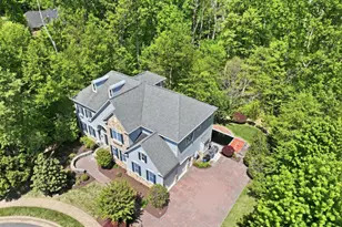 1401 Hidden Hill, Vienna, VA 22182 - Photo 3
